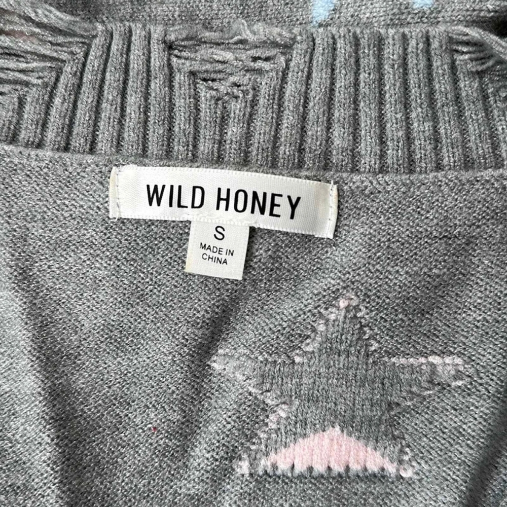 Wild Honey Gray Off-Shoulder Star Sweater - Picture 3 of 3